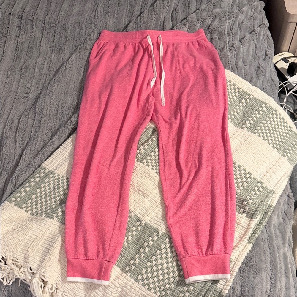 Women’s PJ Salvage pants 🩷